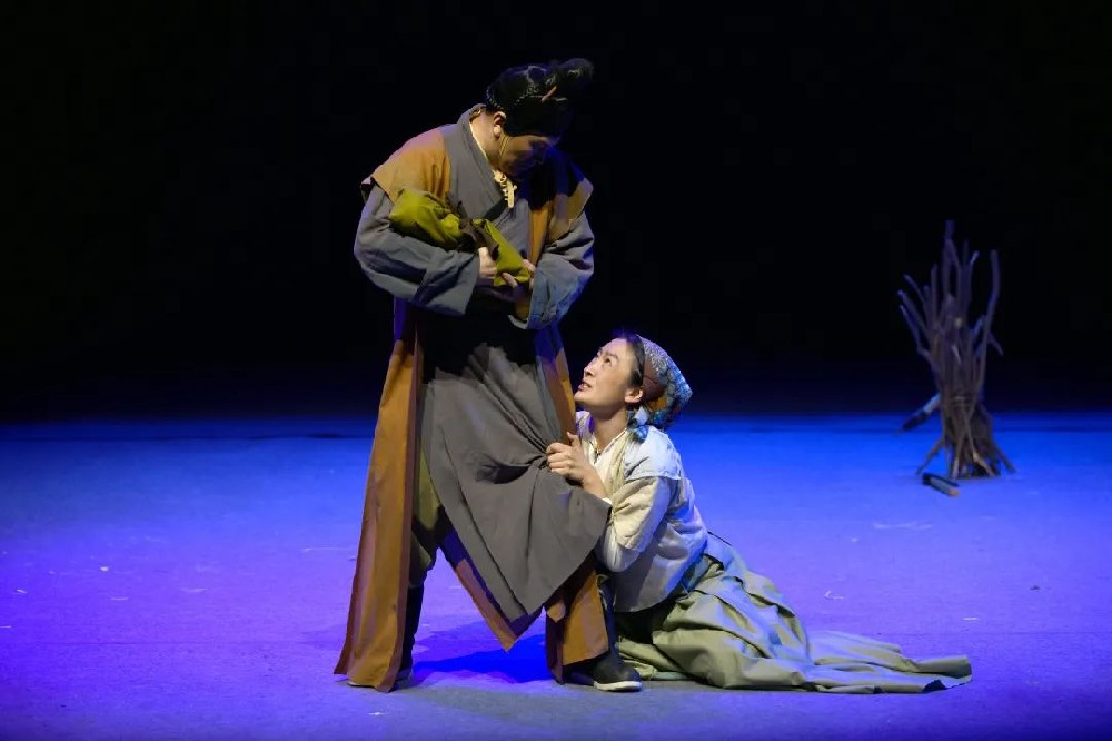 青島演藝集團話劇院5名優秀青年演員獲第九屆山東省戲劇紅梅大賽一等獎